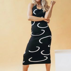 VRG GRL Summer Weekend Knit Midi Dress 4 NWT